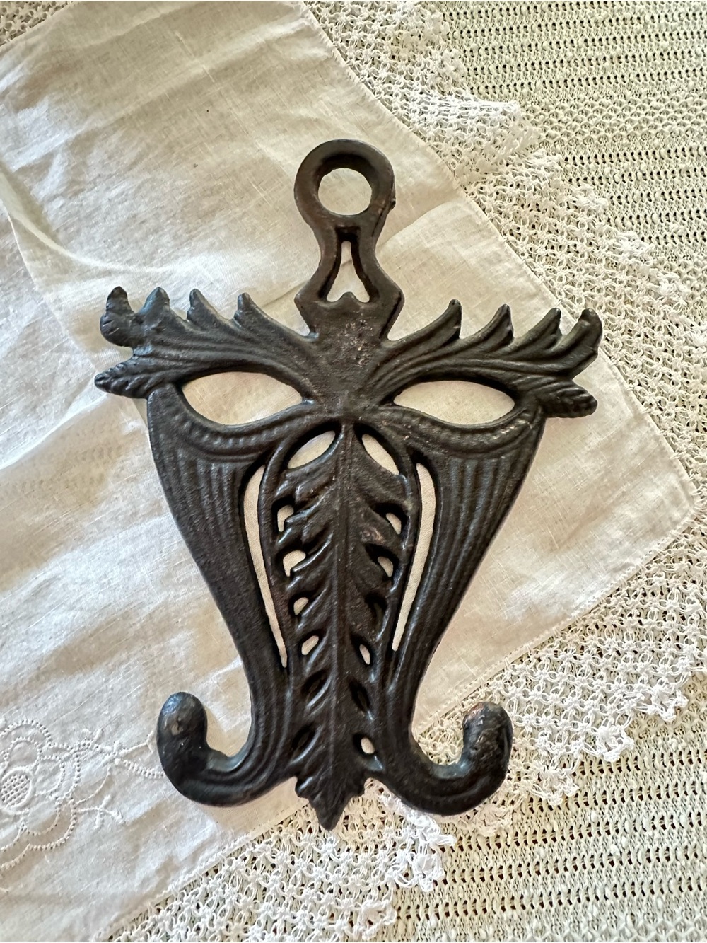 Vintage Cast Iron Wall Trivet Masquerade Mask Gothic Halloween Decor
